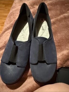 Cloudsteppers by Clarks Navy Blue Slip-On Flats